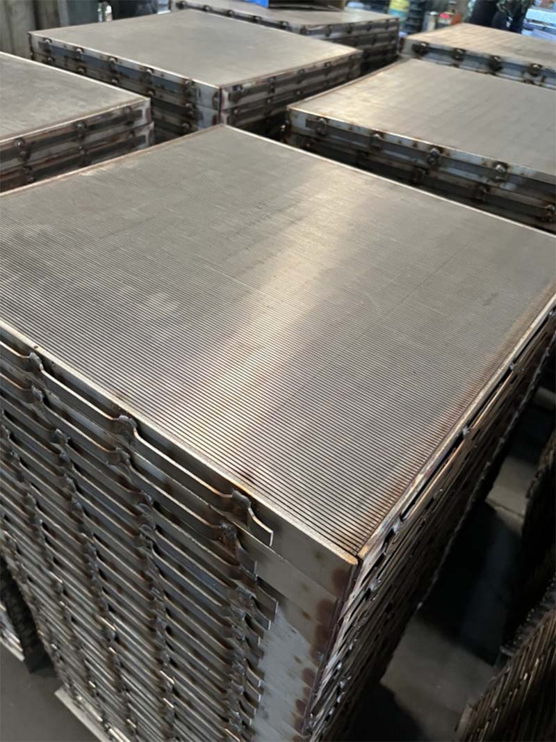 Wedge Wire Vibrating Screen16