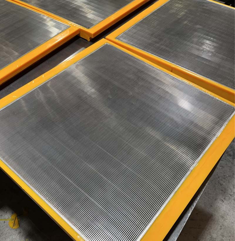 Wedge Wire Vibrating Screen6